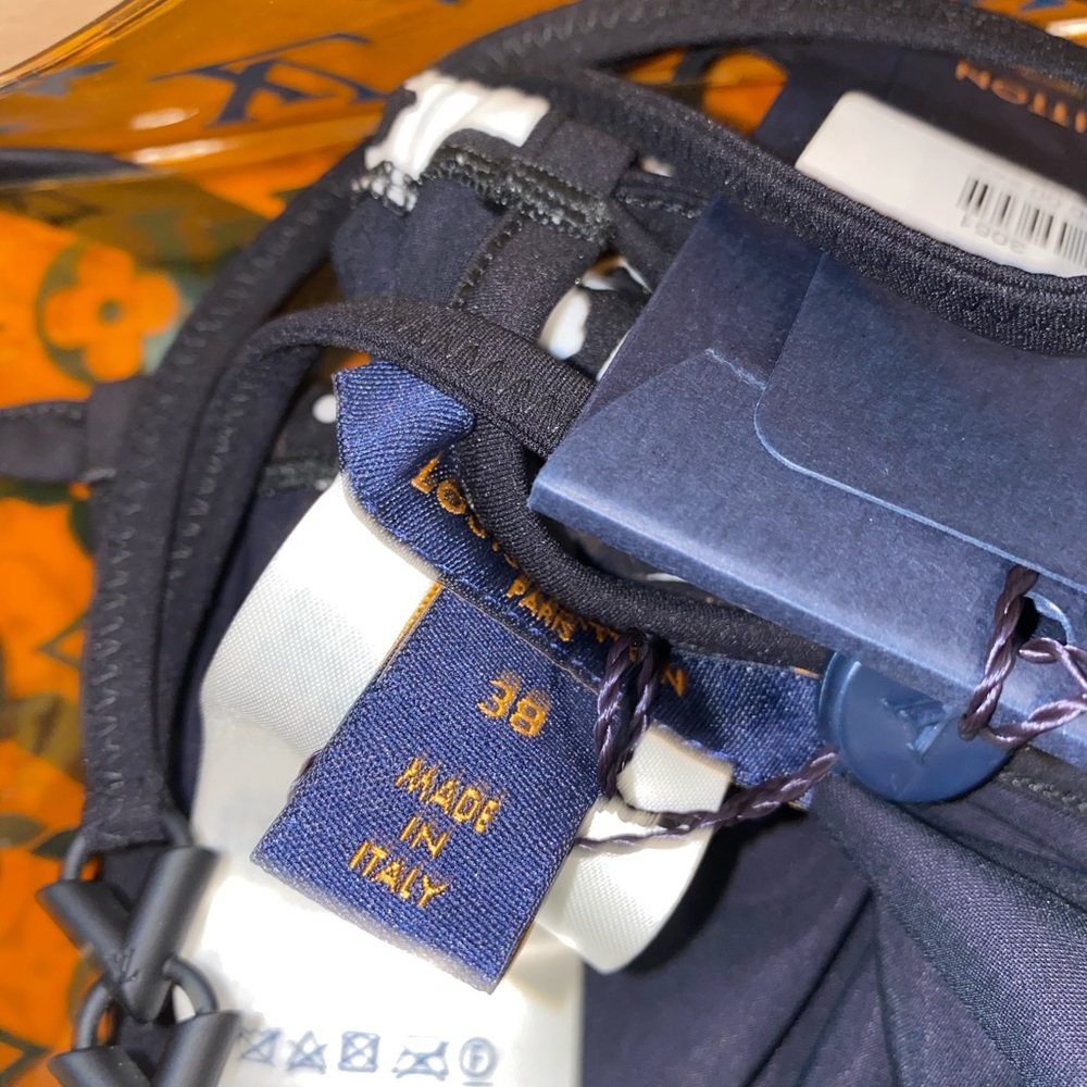 New💕Louis Vuitton Logo monogram Bikini - Picture 8 of 12